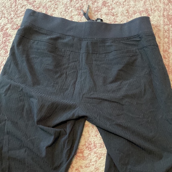 ✅Athleta leisure pants - Picture 3 of 3